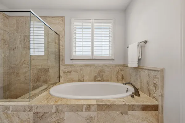 $485,000 | 1244 West 23rd Street, Houston, TX 77008