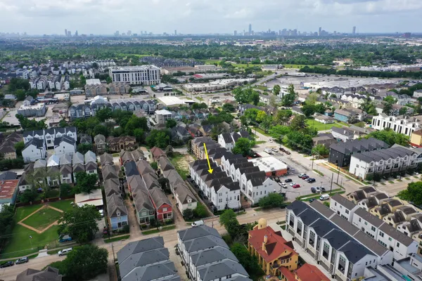 $485,000 | 1244 West 23rd Street, Houston, TX 77008