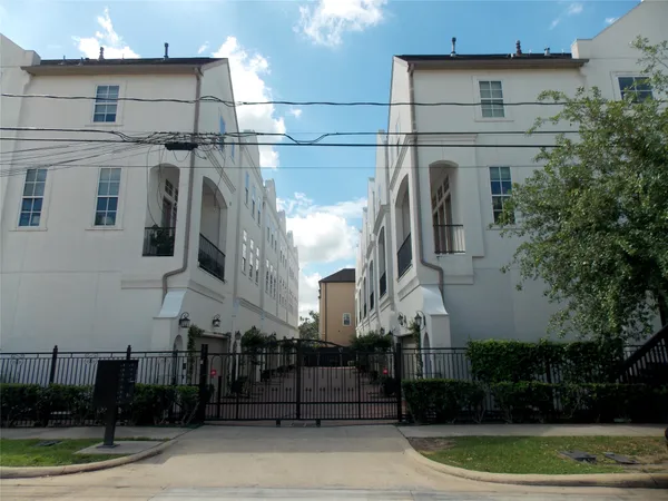 $485,000 | 1244 West 23rd Street, Houston, TX 77008