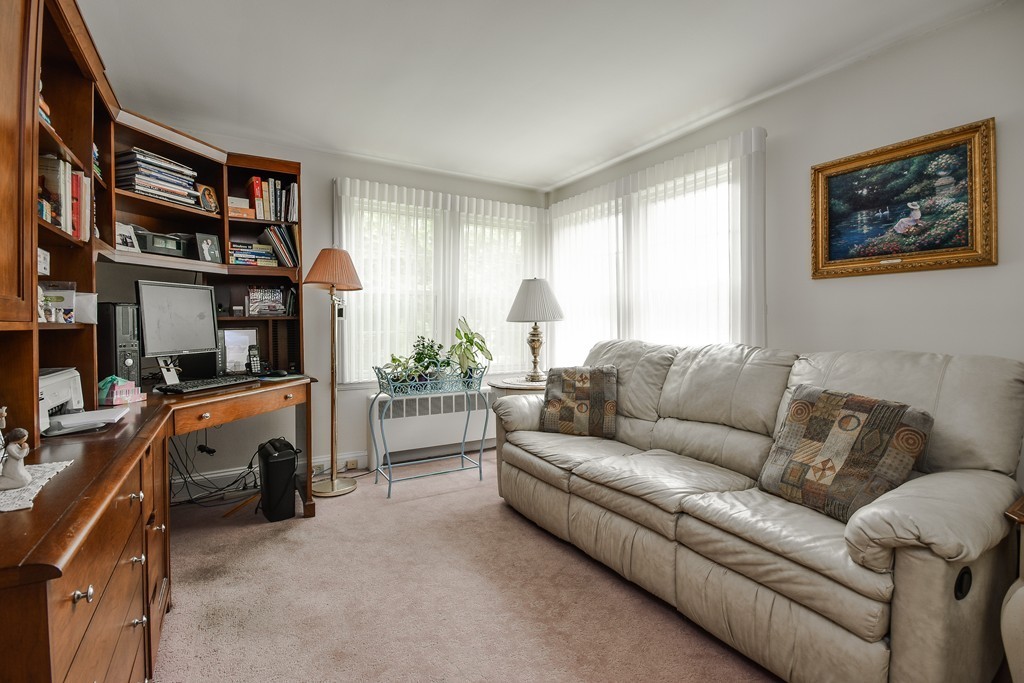 22 Gloucester Road Westwood, MA 02090 - Photo 13 of 17 Gallery Image 13