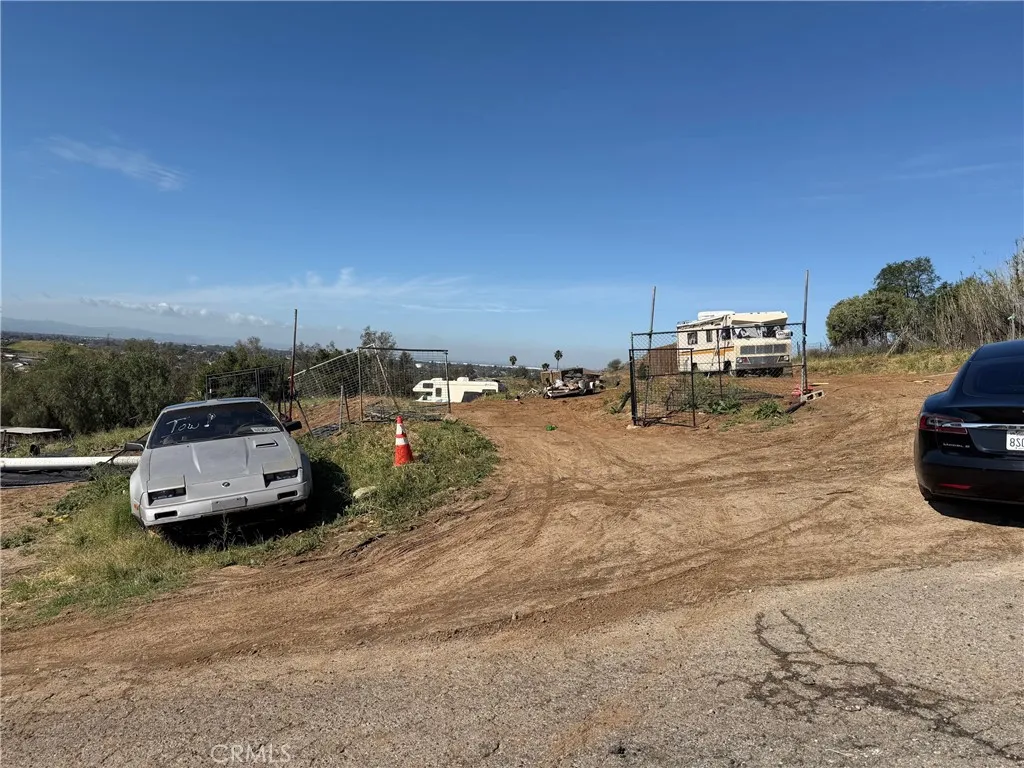 5484 Cedar Street Jurupa Valley, CA 92509 - Photo 18 of 19 Backside of Property