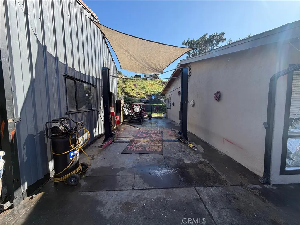 5484 Cedar Street Jurupa Valley, CA 92509 - Photo 8 of 19