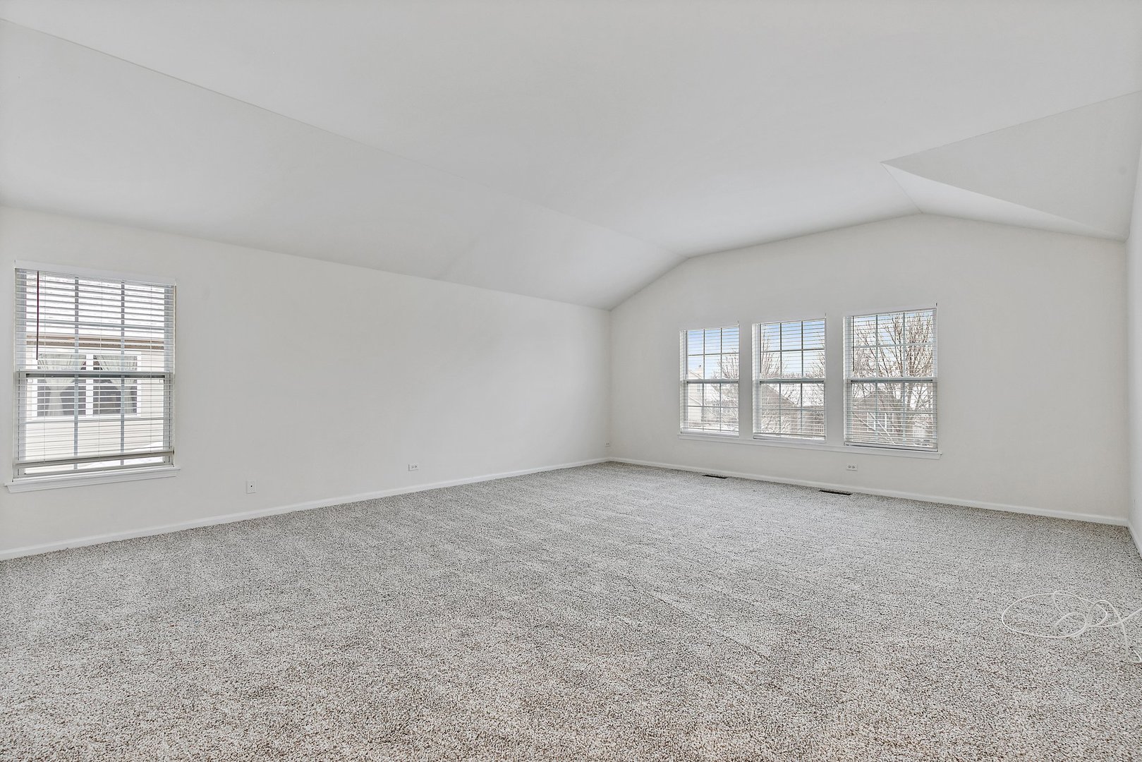 5734 Red Oak Drive Hoffman Estates, IL 60192 - Photo 26 of 31