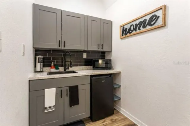 $1,800 | Undisclosed Address, Orlando, FL 32806