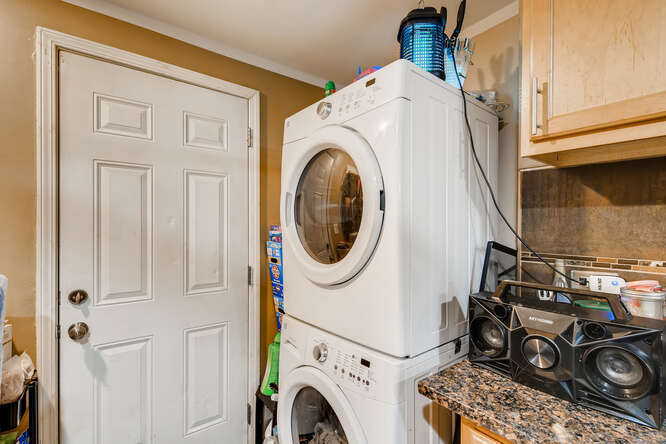 5815 South May Street Chicago, IL 60621 - Photo 6 of 26 a view of a room with gym equipment