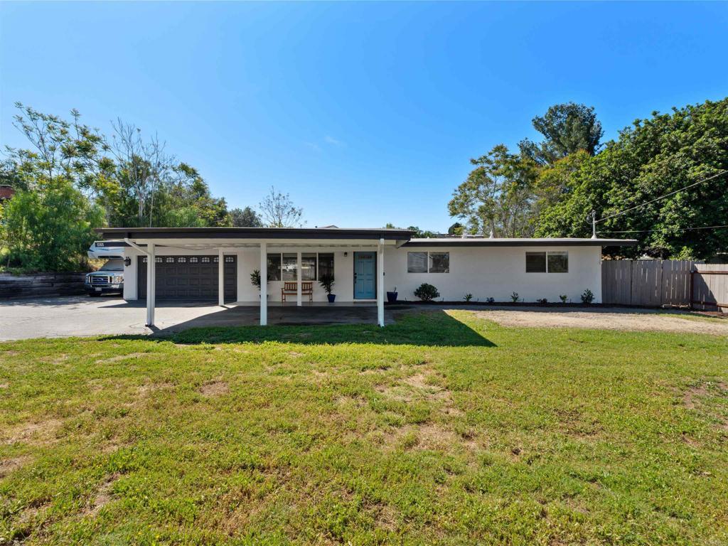 1265 East Fallbrook Street Fallbrook, CA 92028 - Photo 3 of 36