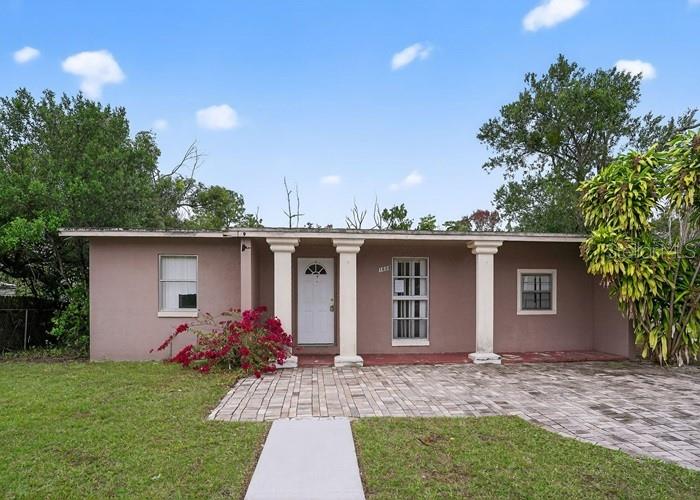 1668 West Waycross Cir  