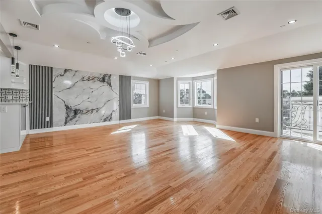 $1,475,000 | 116-39 Newburg Street | St. Albans