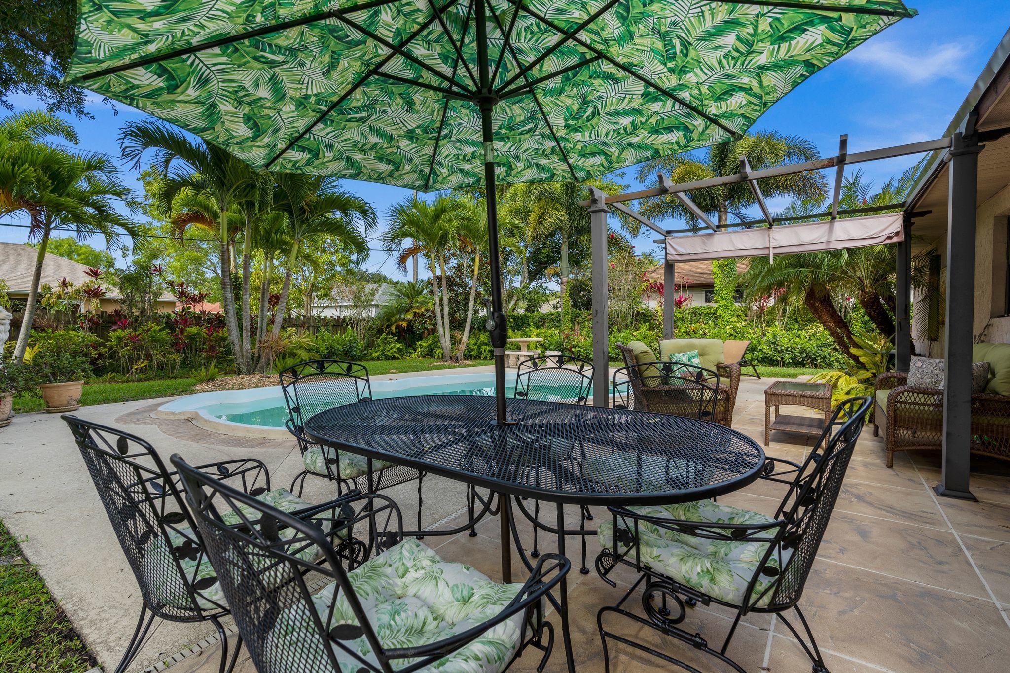1282 Southwest Chase Road Port St. Lucie, FL 34953 - Photo 17 of 27 pool