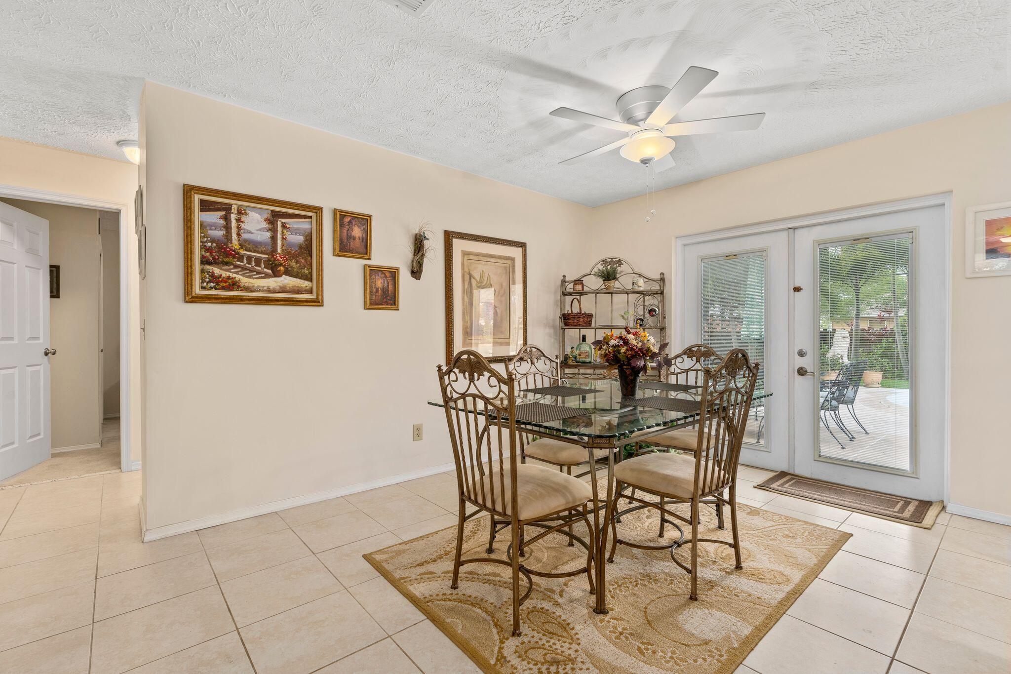 1282 Southwest Chase Road Port St. Lucie, FL 34953 - Photo 10 of 27 dining