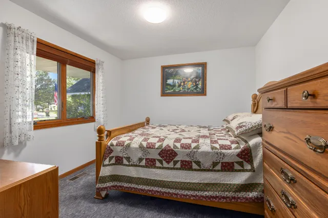 $289,900 | 2508 Woodridge Lane, Brainerd, MN 56401