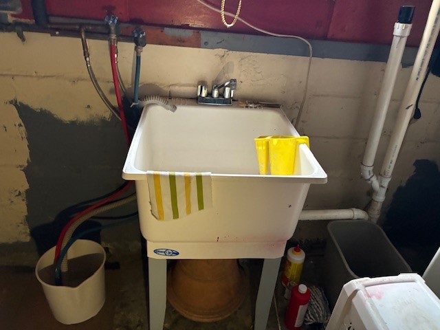 103 Marion Street Rochester, NY 14610 - Photo 31 of 33