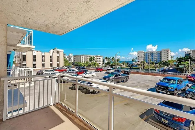 $3,600 | 1600 South Ocean Drive, Unit 3J, Hollywood, FL 33019