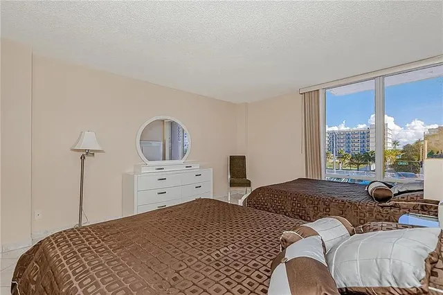 $3,600 | 1600 South Ocean Drive, Unit 3J, Hollywood, FL 33019