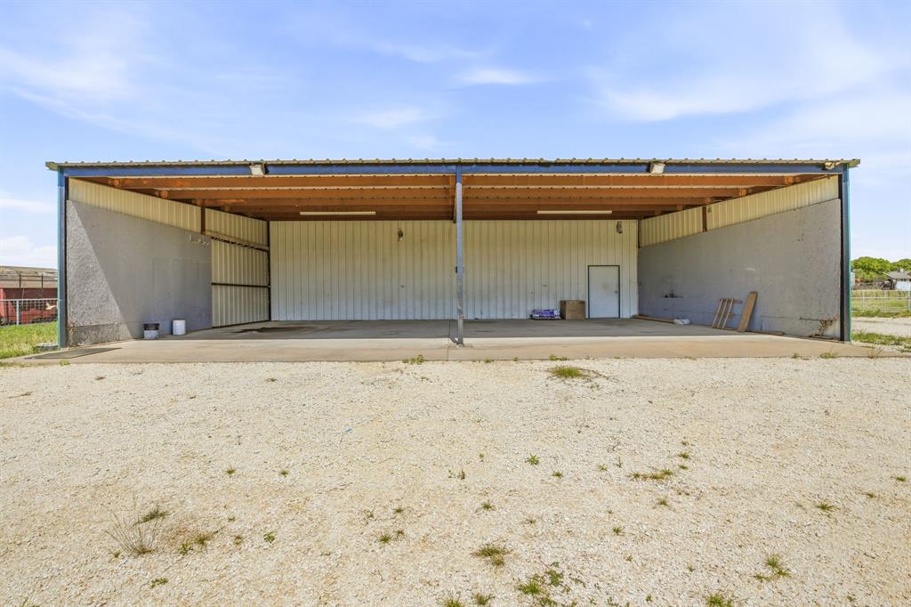 2450 Wood Road Tolar, TX 76476 - Photo 30 of 39