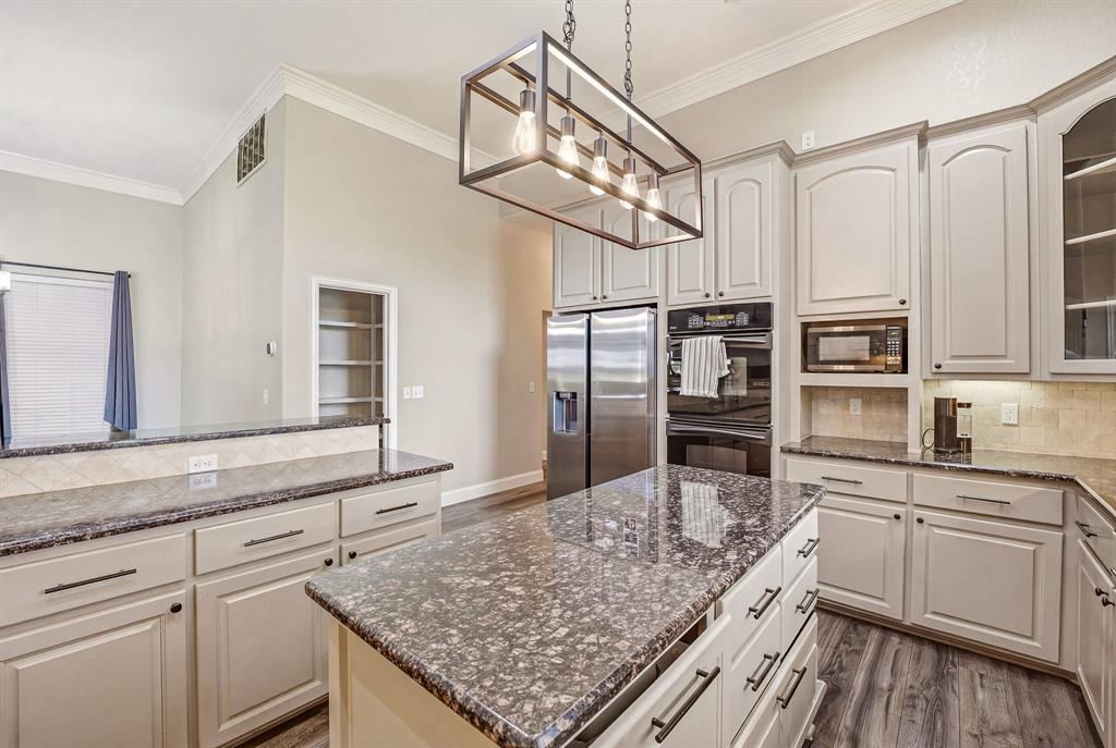 2450 Wood Road Tolar, TX 76476 - Photo 8 of 39