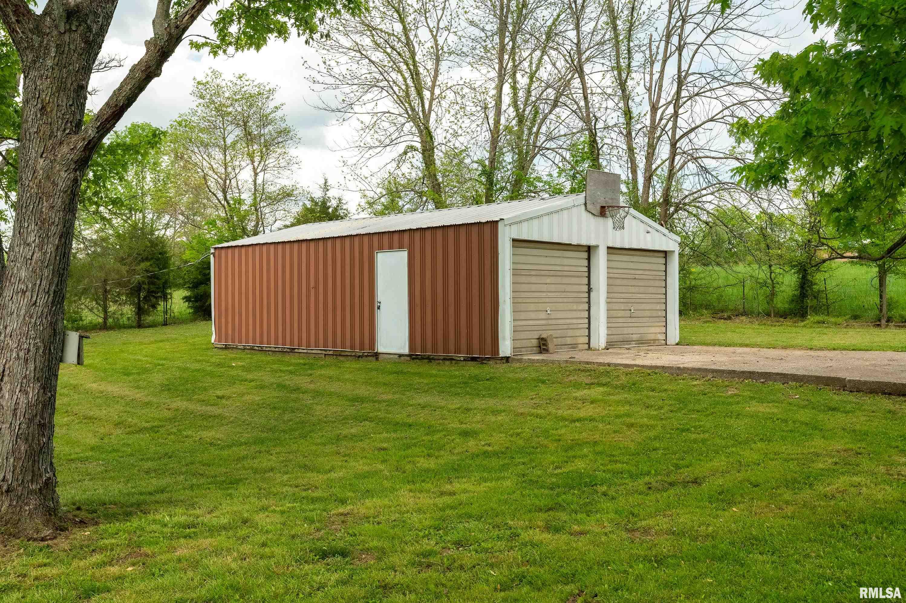 5035 Reevesville Road Grantsburg, IL 62943 - Photo 21 of 25 Gallery Image 21
