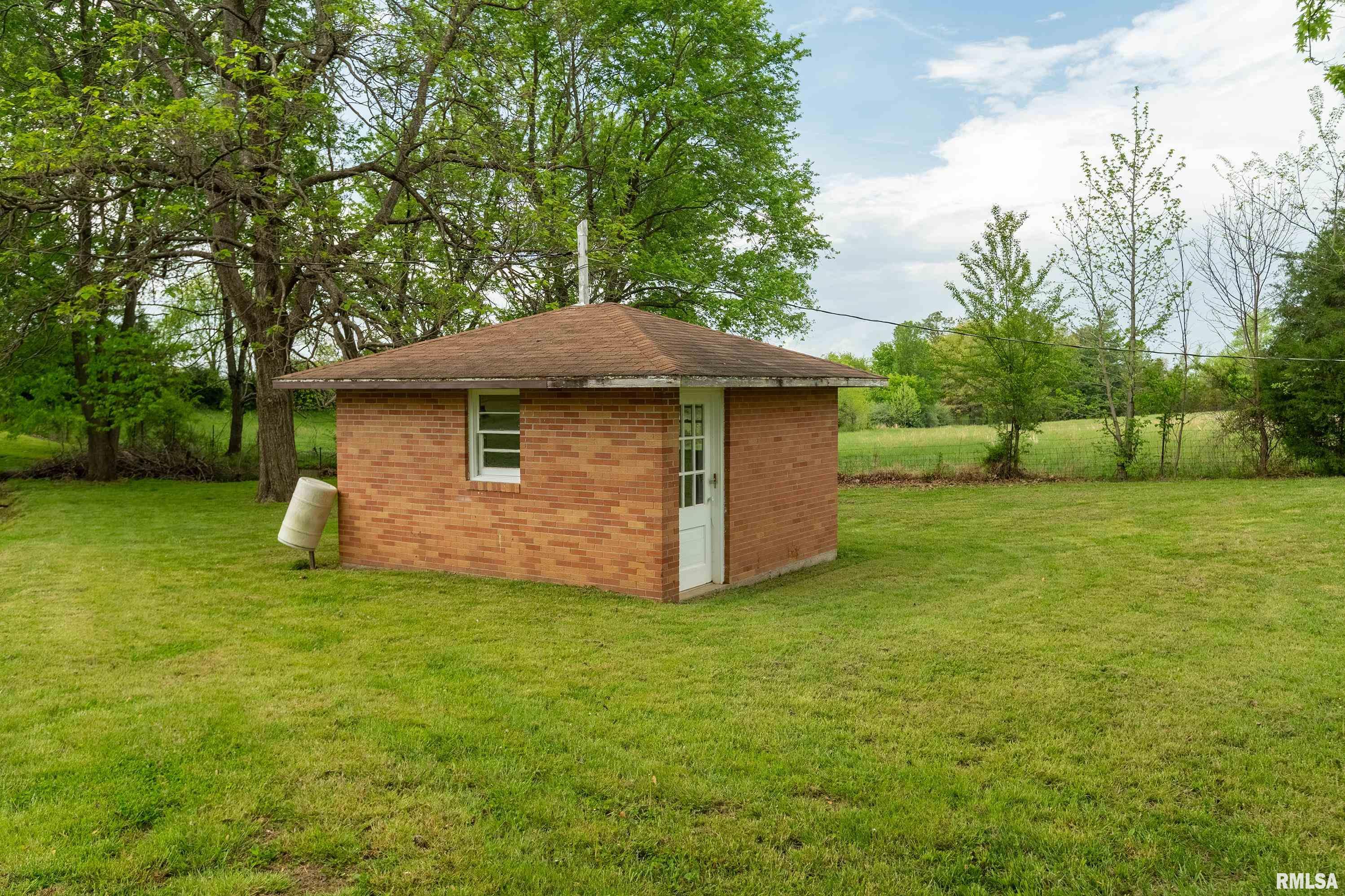 5035 Reevesville Road Grantsburg, IL 62943 - Photo 23 of 25 Gallery Image 23