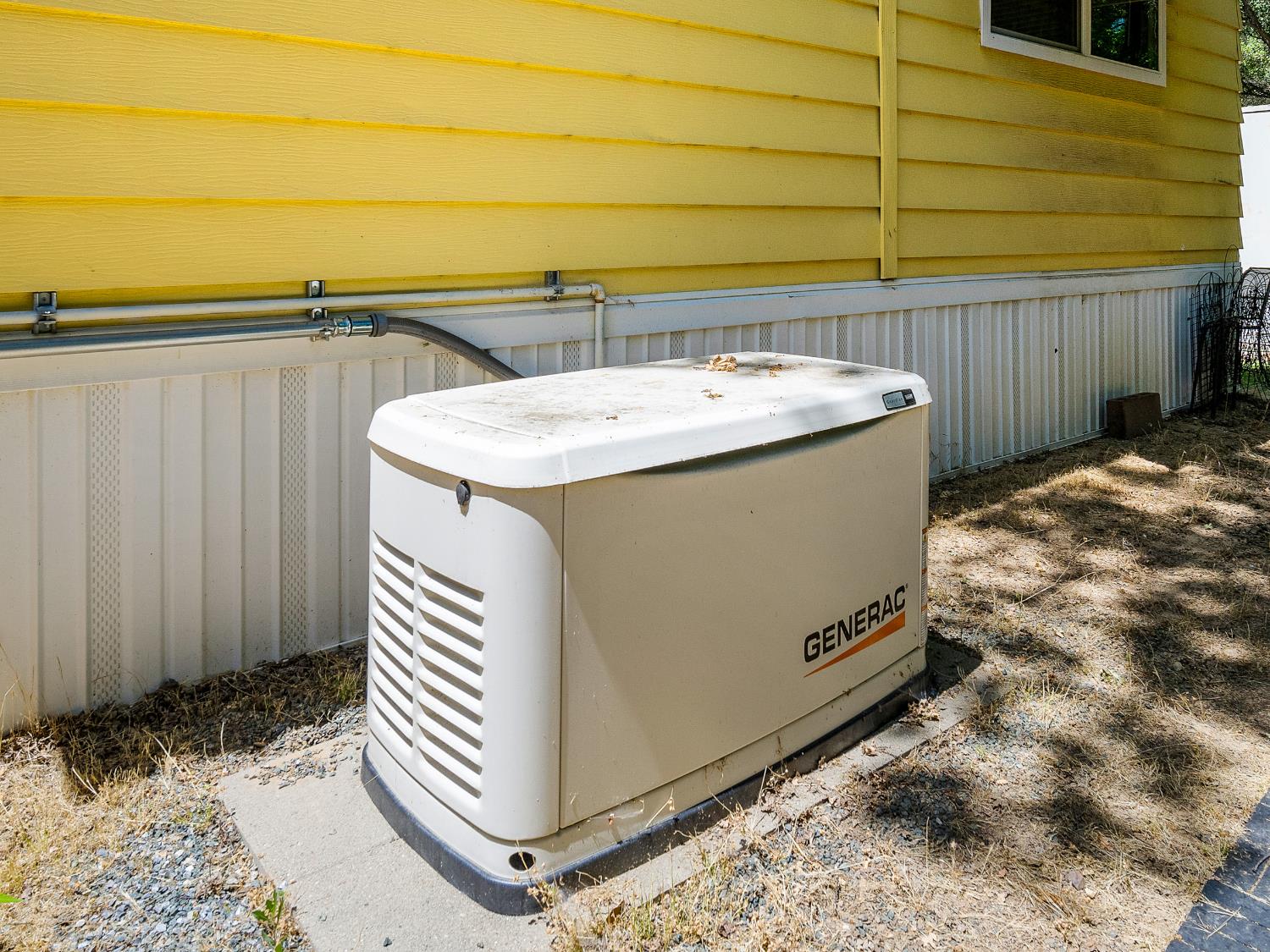 2850 Hidden Springs Circle Placerville, CA 95667 - Photo 30 of 40 a utility room with a sink