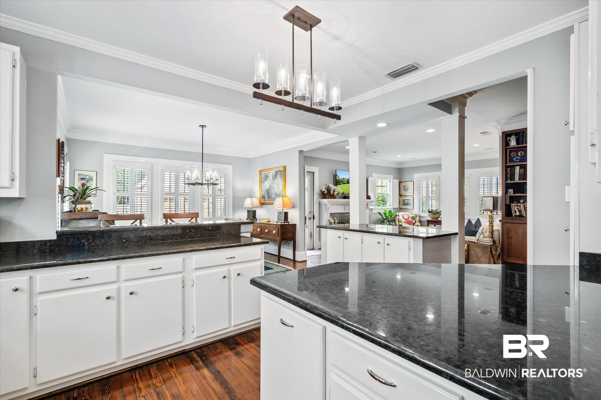 204 Dilston Street Mobile, AL 36608 - Photo 9 of 31 Kitchen