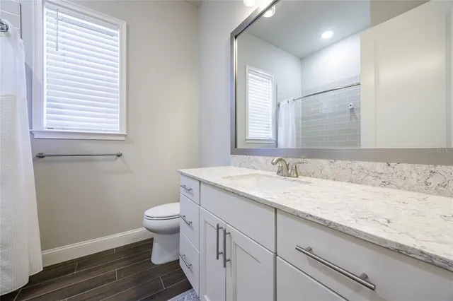 $675,000 | 11992 Southwest 32nd Lane, Gainesville, FL 32608