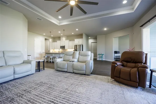 $675,000 | 11992 Southwest 32nd Lane, Gainesville, FL 32608