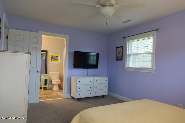 3620 Country Club Road Morehead City, NC 28557 - Photo 10 of 26 Main bedroom into bath
