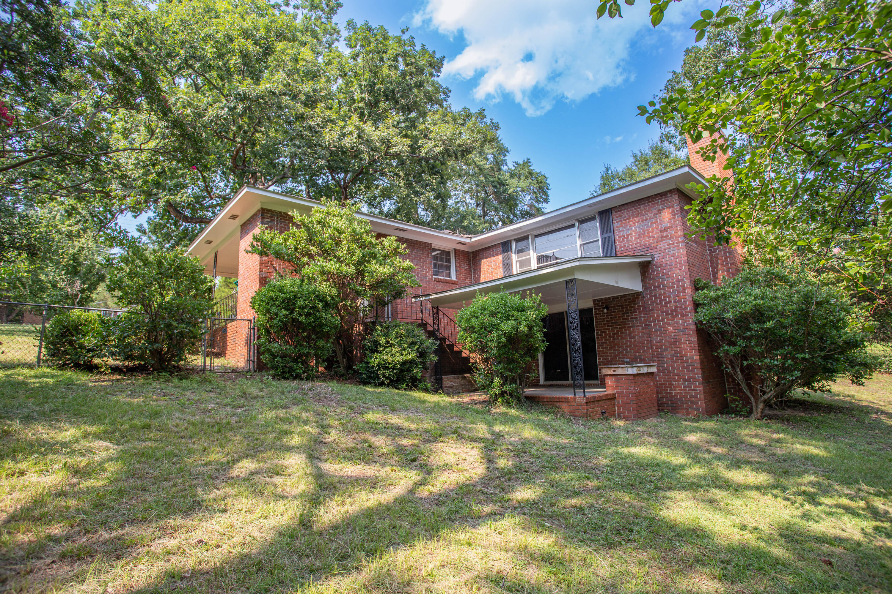 5450 Oakcrest Road Sumter, SC 29154 - Photo 4 of 38 back
