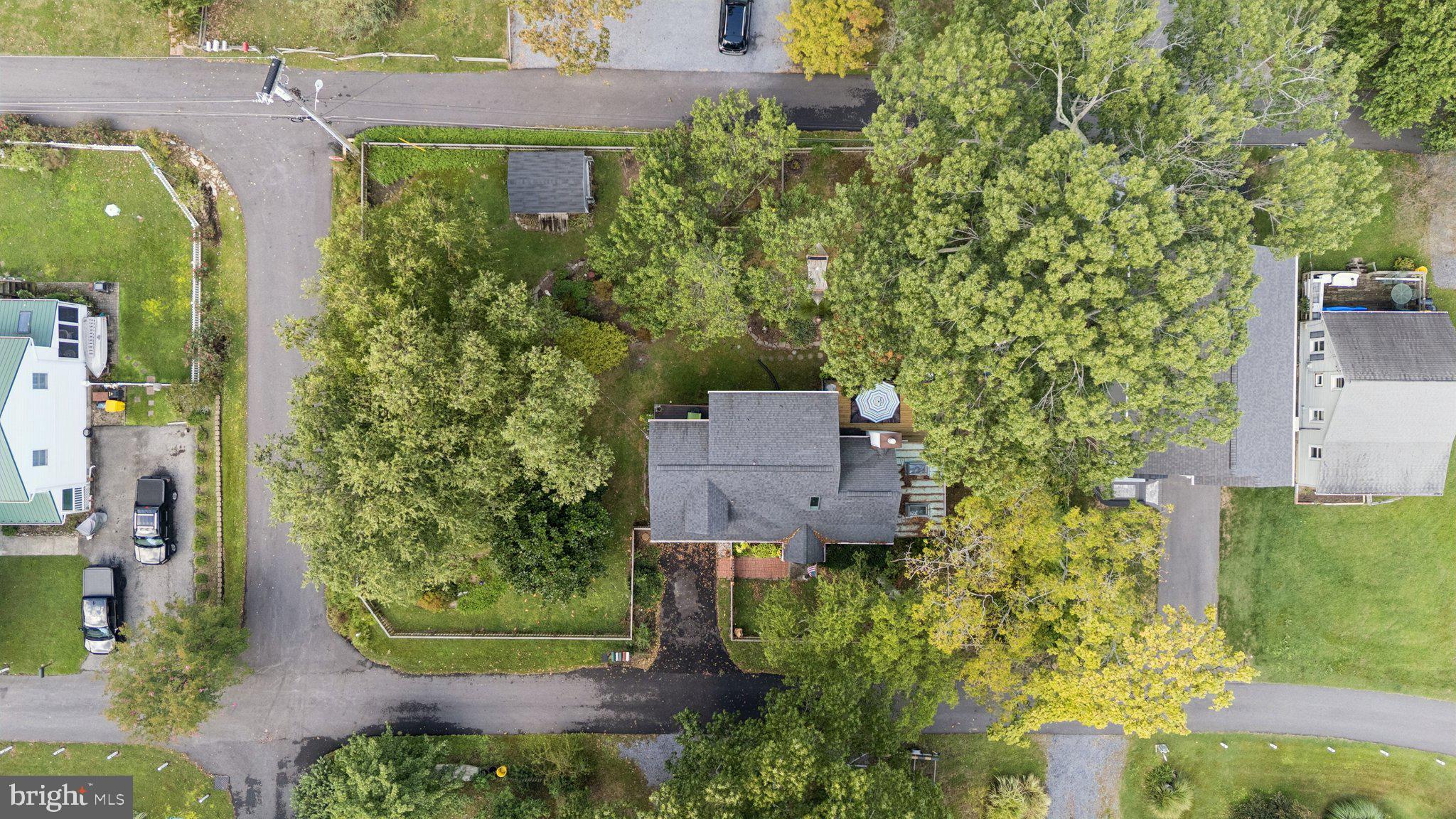 968 Chesapeake Avenue Deale, MD 20751 - Photo 43 of 57 an aerial view of a house with a yard