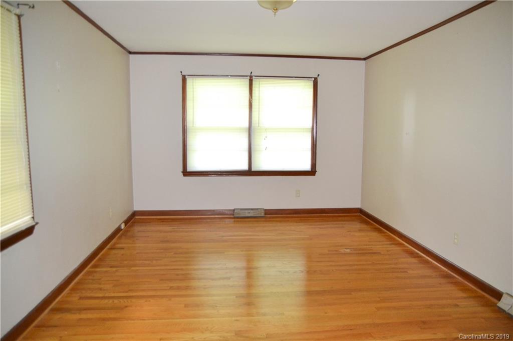 565 Morehead Road Marion, NC 28752 - Photo 18 of 29 Gallery Image 18