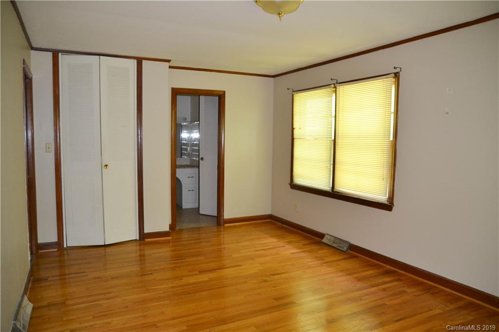 565 Morehead Road Marion, NC 28752 - Photo 21 of 29 Gallery Image 21