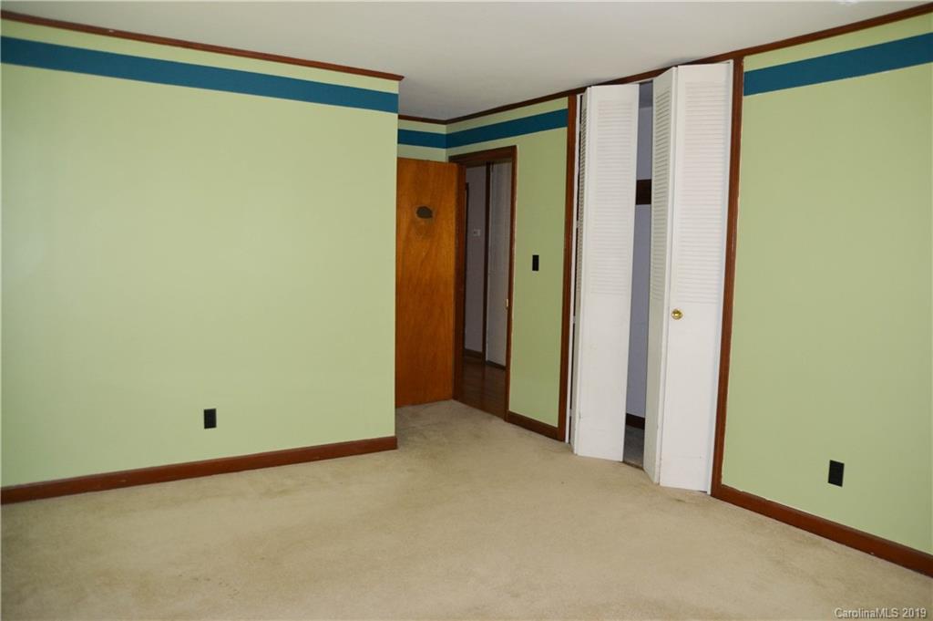 565 Morehead Road Marion, NC 28752 - Photo 26 of 29 Gallery Image 26