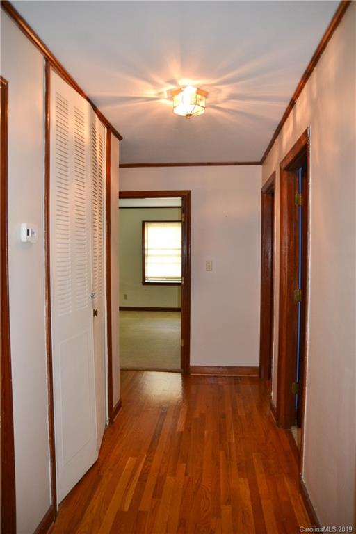 565 Morehead Road Marion, NC 28752 - Photo 28 of 29 Gallery Image 28