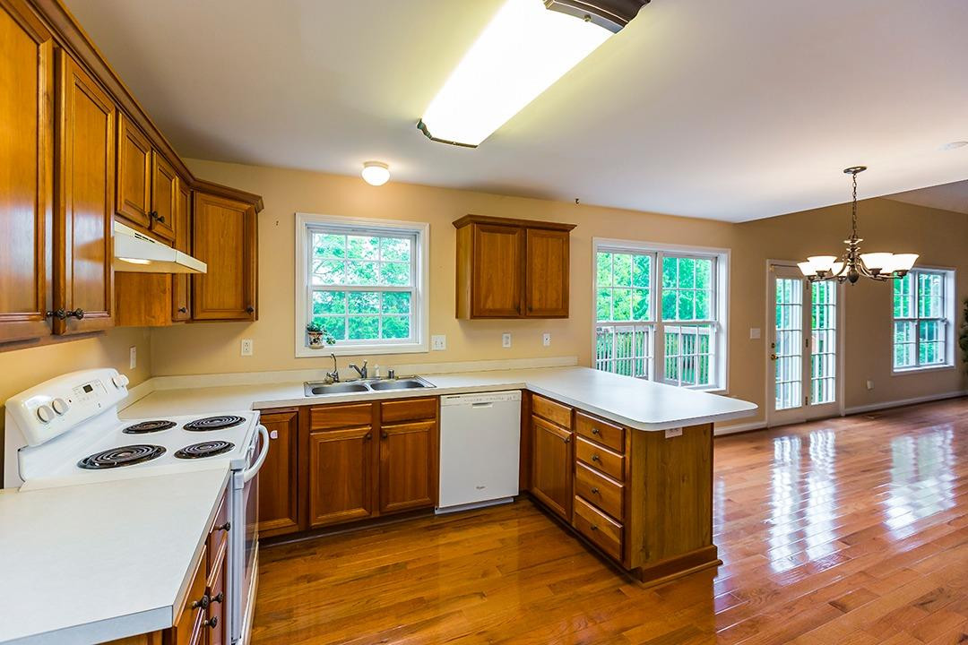 705 Ridge View Drive Nicholasville, KY 40356 - Photo 12 of 33 Photo 12