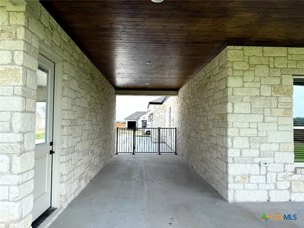 $690,900 | 1614 Hunt Drive, Salado, TX 76571