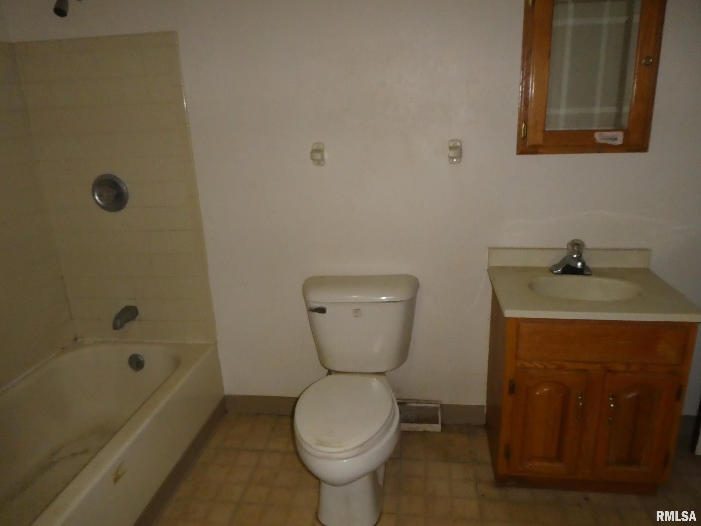 820 East Scarritt Street Springfield, IL 62703 - Photo 14 of 24 Gallery Image 14