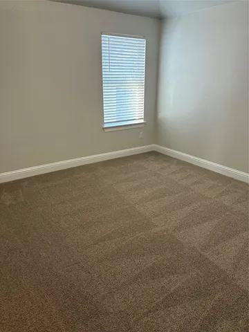 $2,050 | 105 Stone Cyn Drive, Georgetown, TX 78628