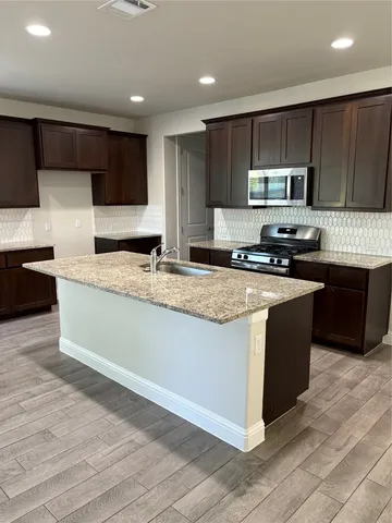 $2,050 | 105 Stone Cyn Drive, Georgetown, TX 78628