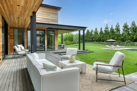 $8,995,000 | 204 Head Of Pond Road, Water Mill, NY 11976