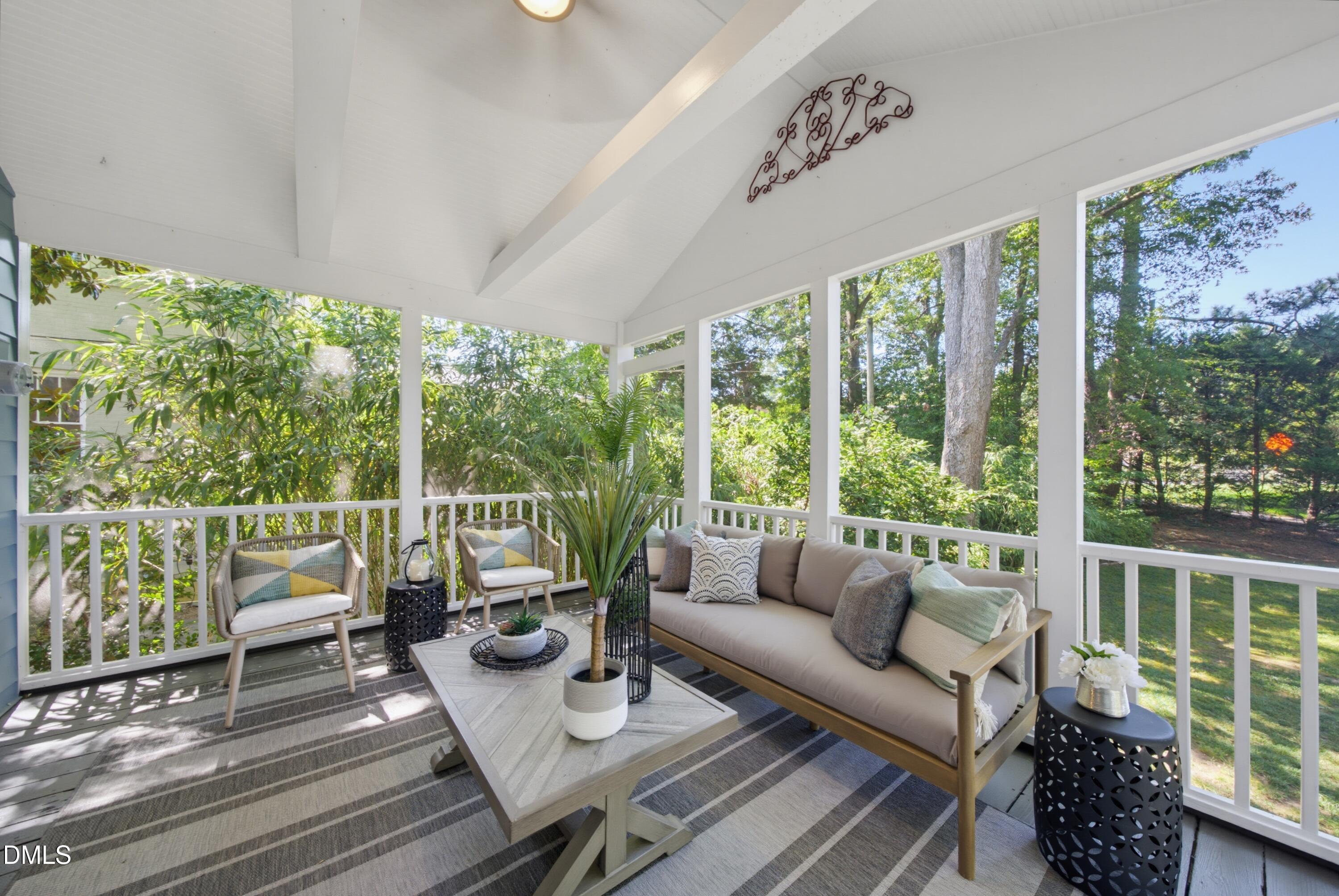 1805 White Oak Road Raleigh, NC 27608 - Photo 27 of 53 Screened Porch
