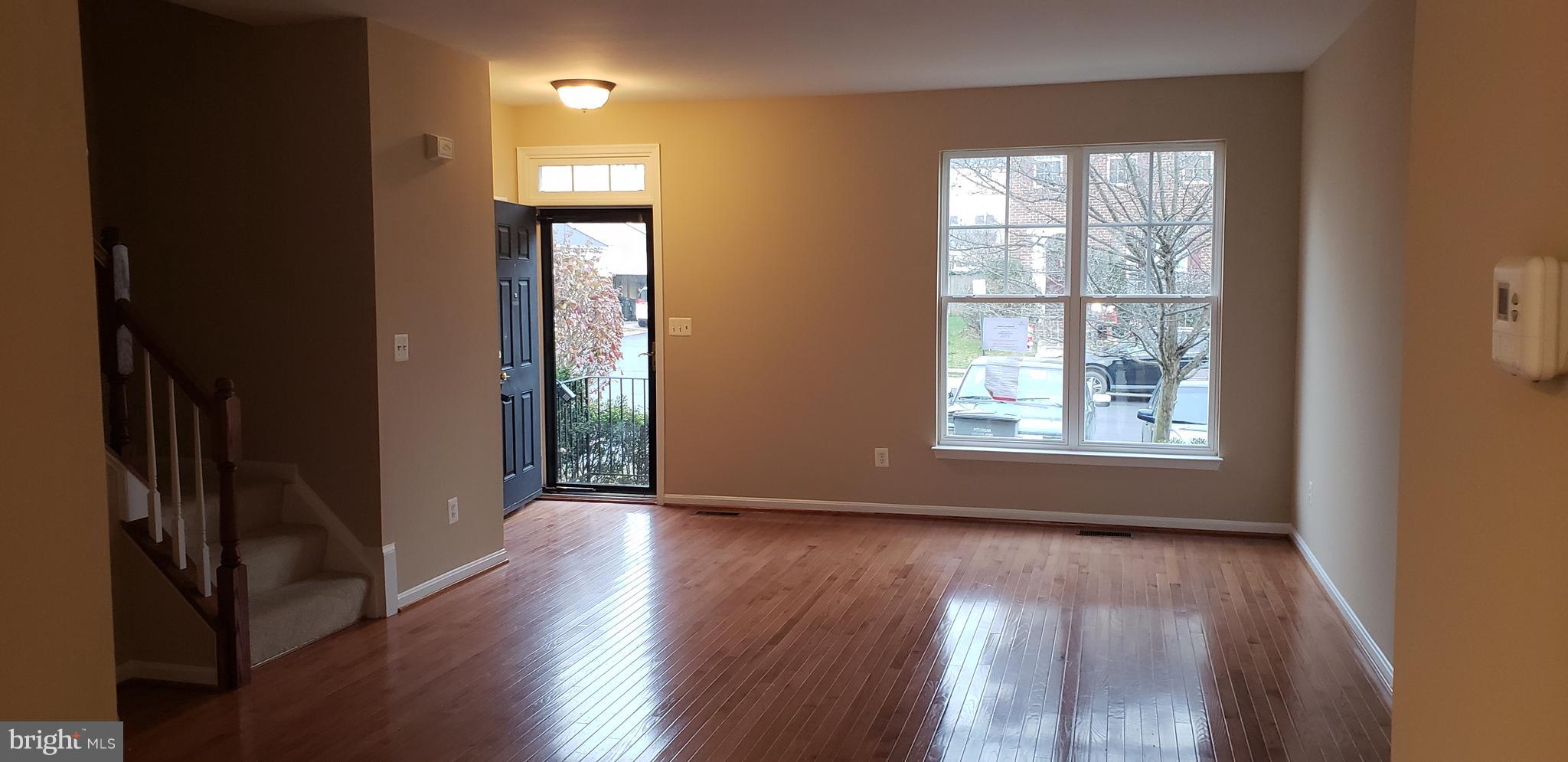 9037 Ribbon Falls Loop Bristow, VA 20136 - Photo 4 of 20 Gallery Image 4