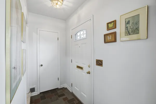 $599,900 | 972 Northlawn Boulevard, Birmingham, MI 48009