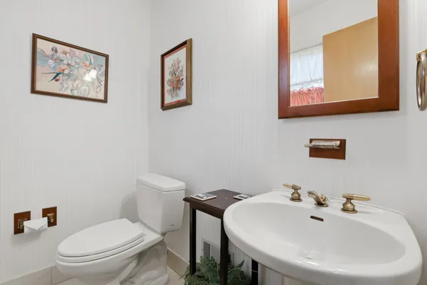 $599,900 | 972 Northlawn Boulevard, Birmingham, MI 48009