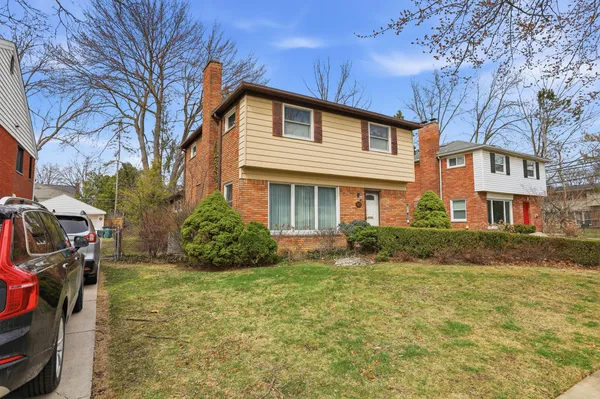 $599,900 | 972 Northlawn Boulevard, Birmingham, MI 48009