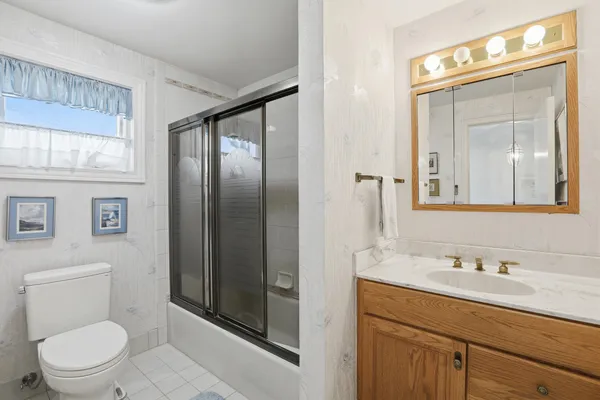 $599,900 | 972 Northlawn Boulevard, Birmingham, MI 48009