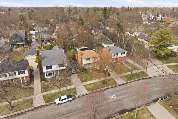 $599,900 | 972 Northlawn Boulevard, Birmingham, MI 48009