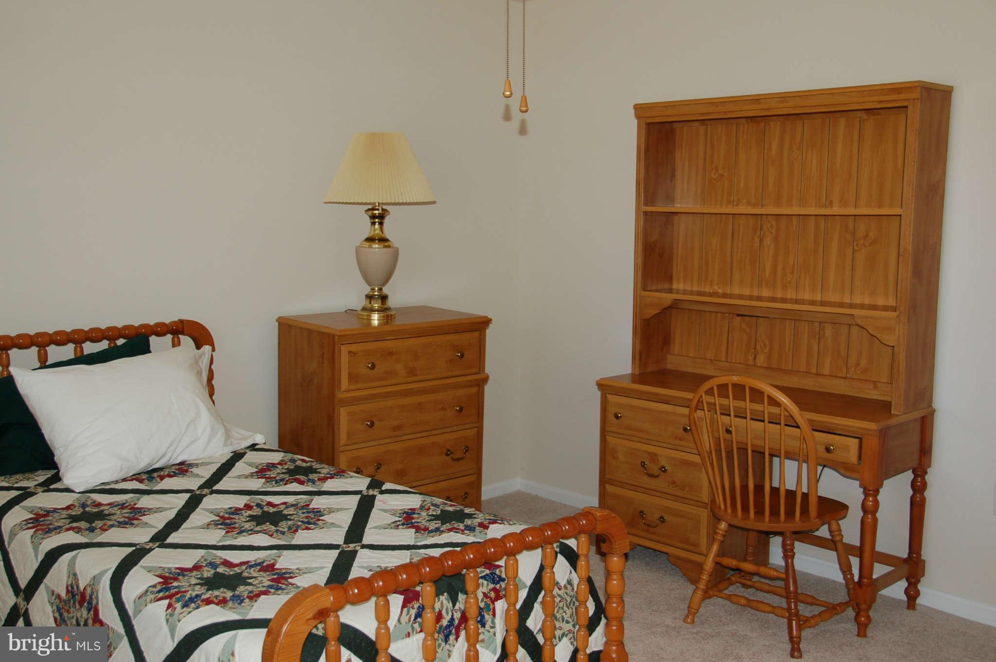 2228 Falling Creek Road Silver Spring, MD 20904 - Photo 21 of 30 3rd Bedroom