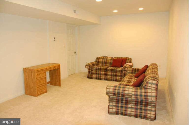 2228 Falling Creek Road Silver Spring, MD 20904 - Photo 24 of 30 Recreation Room