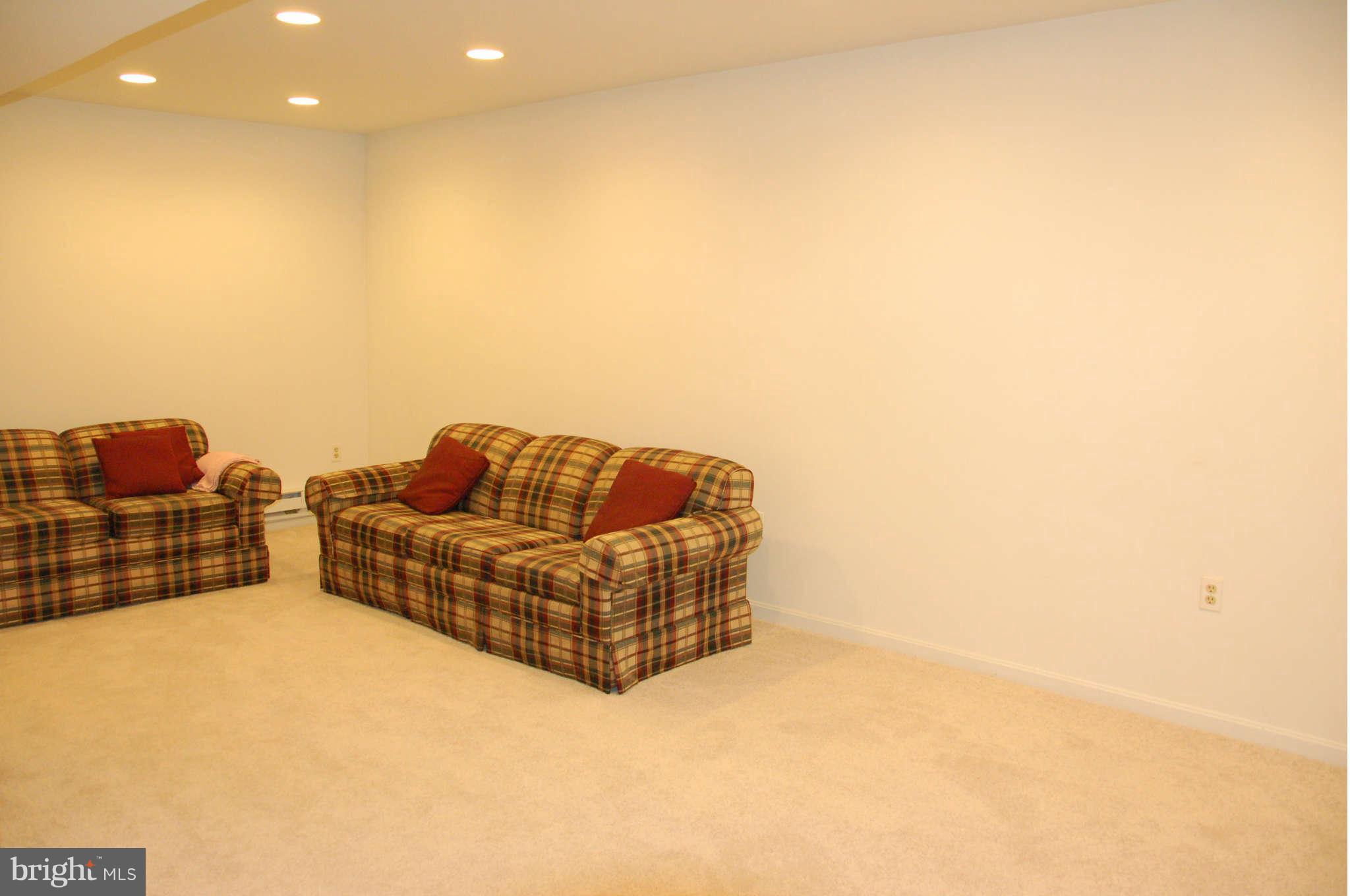 2228 Falling Creek Road Silver Spring, MD 20904 - Photo 25 of 30 Recreation Room 2