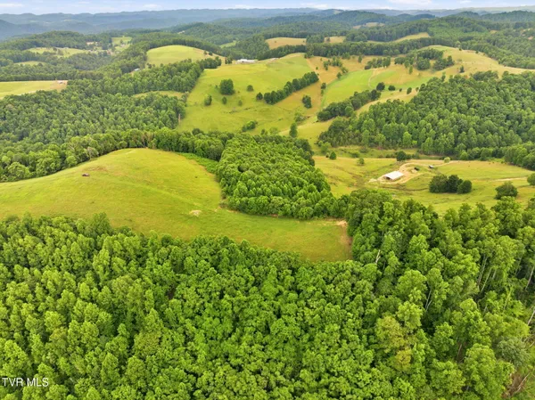 $499,000 | 431 Strong Hollow Lane, Fort Blackmore, VA 24250